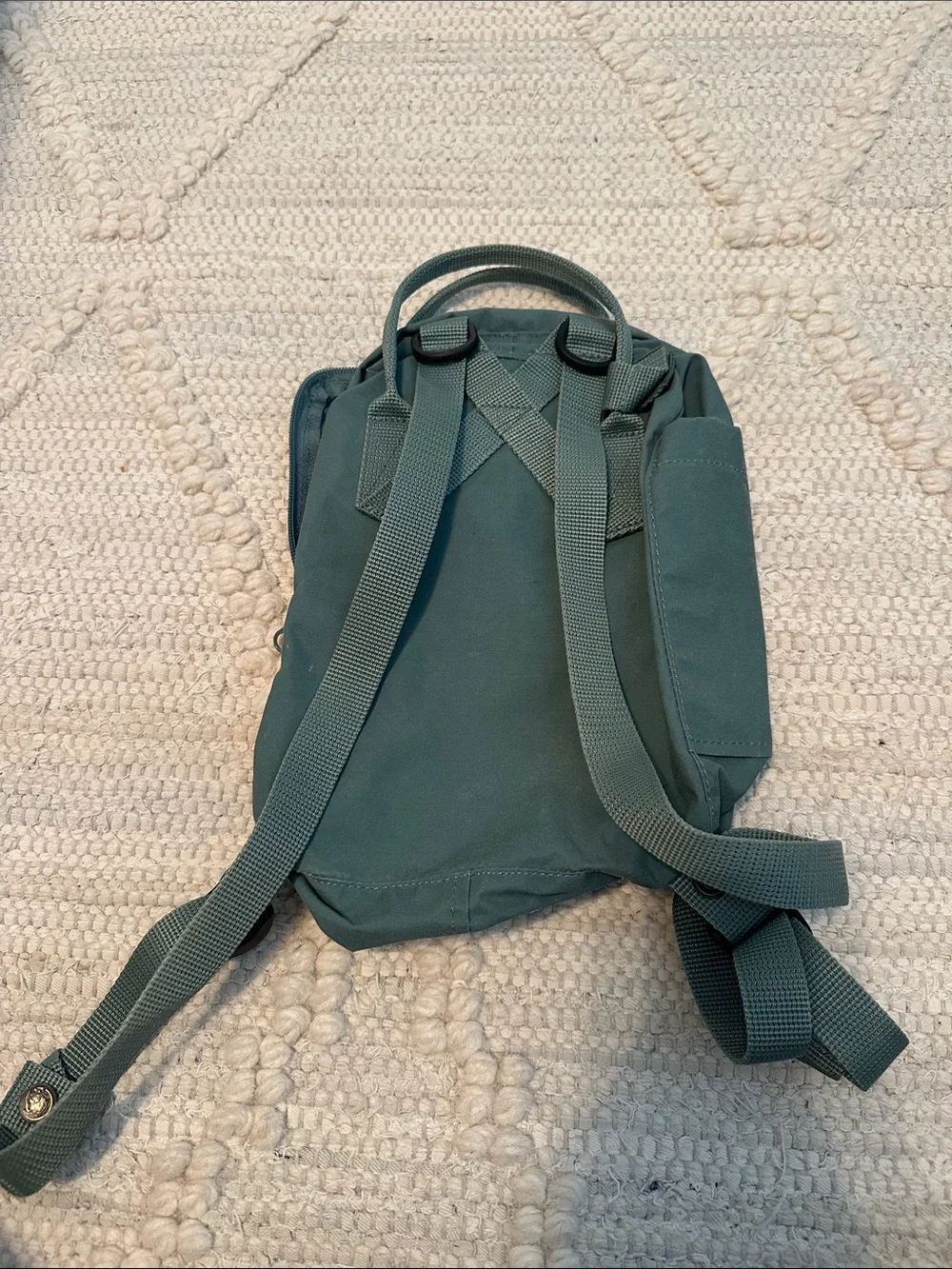 Kånken Mini Backpack in Green